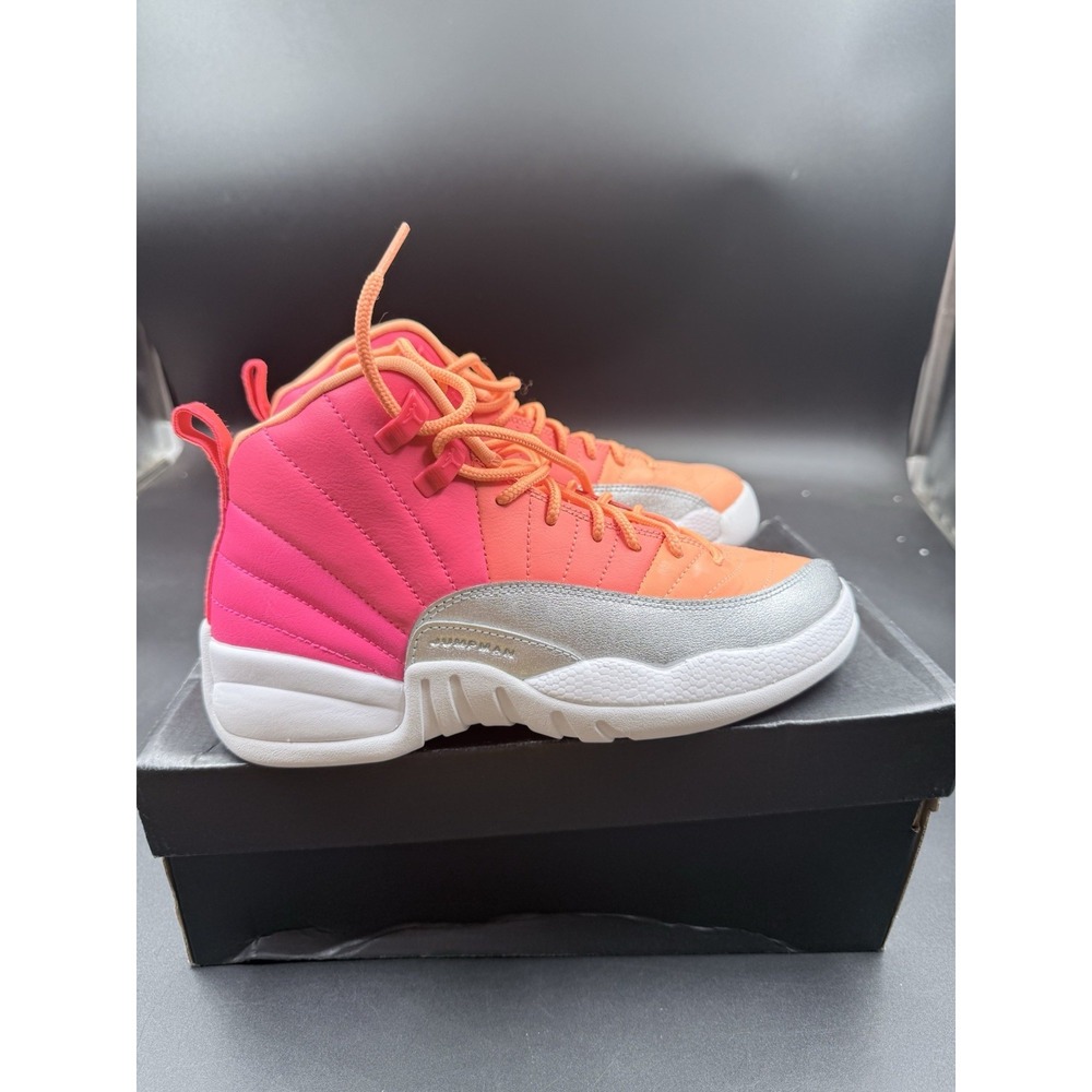Nike Air Jordan Retro 12 'Sunrise' 510815-601 GS Size 5.5Y/Women's Size 7